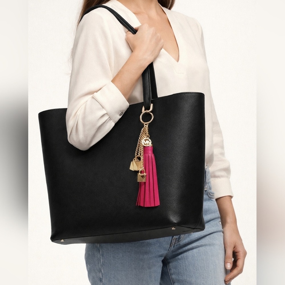 NWT Micheal Kors XL Bag Charm Leather Tassel